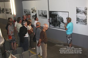 Jean-Marie égraine l'histoire des transports devant les posters Jean-Marie égraine l'histoire des transports devant les posters