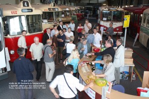 un apéro a été offert par leur association un apéro a été offert par leur association