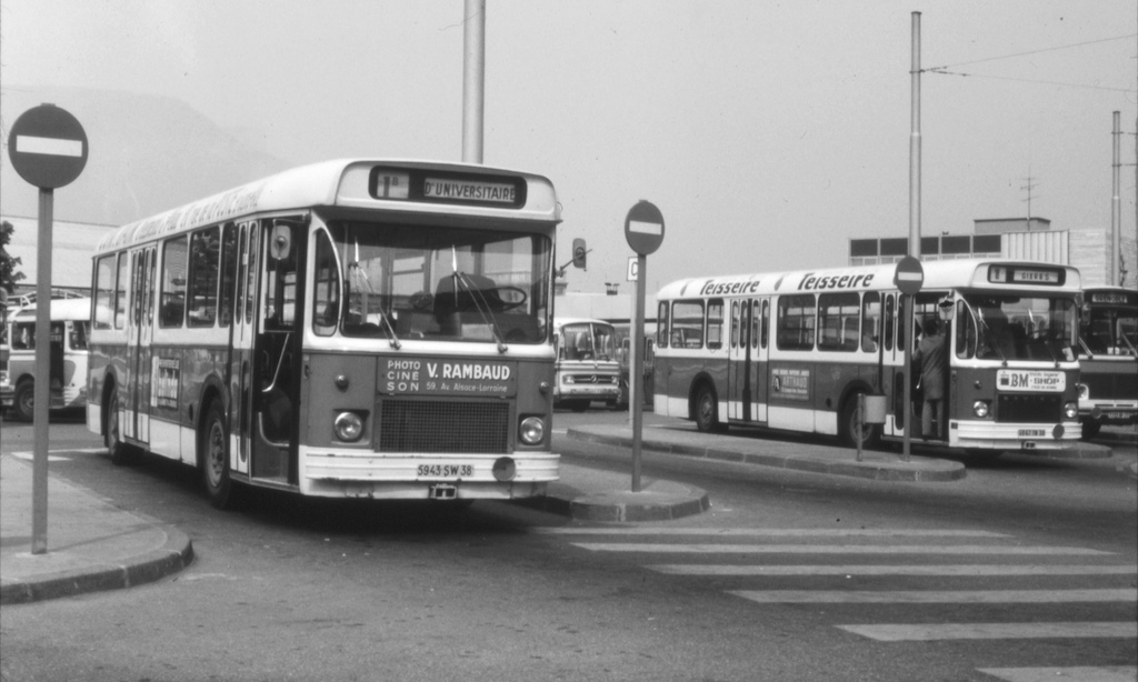 Véhicules VFD et VFD Urbains